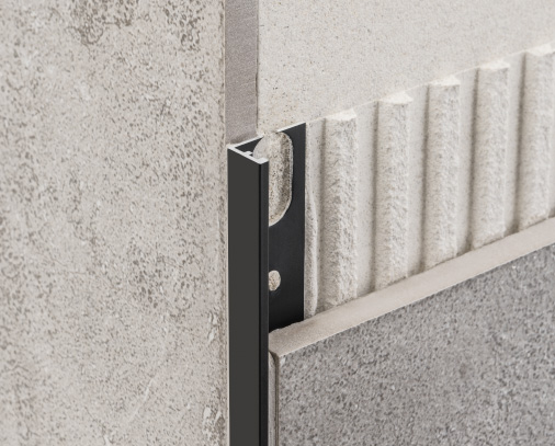 Profilés pour sols et revêtements muraux